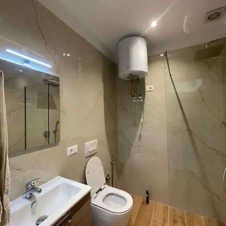 Bonaparte Apartment *